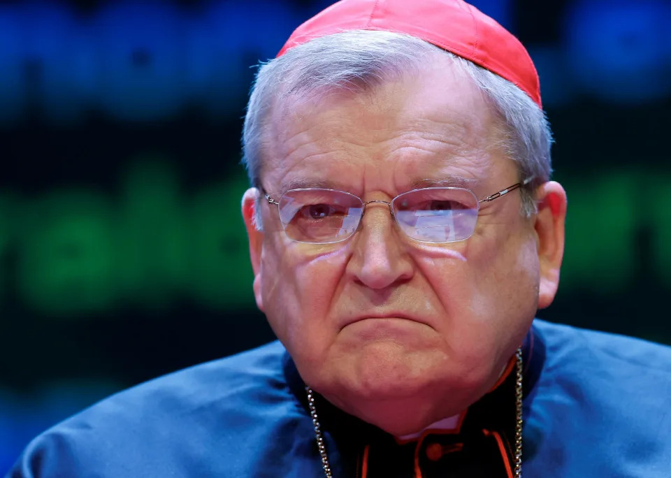 El cardenal Burke se ha mostrado especialmente beligerante frente a las reformas del papa Francisco. (BBC)