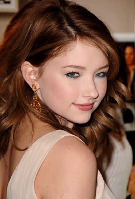 Haley Bennett at the Hollywood premiere of Warner Bros. Pictures' Music and Lyrics