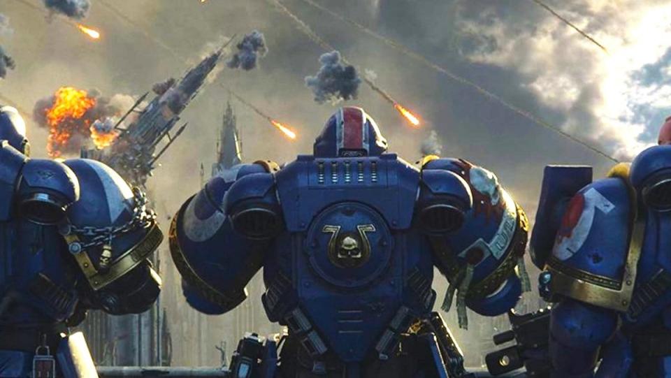 Space Marines as seen from the back in a cinematic from Warhammer 40,000: Space Marines 2.
