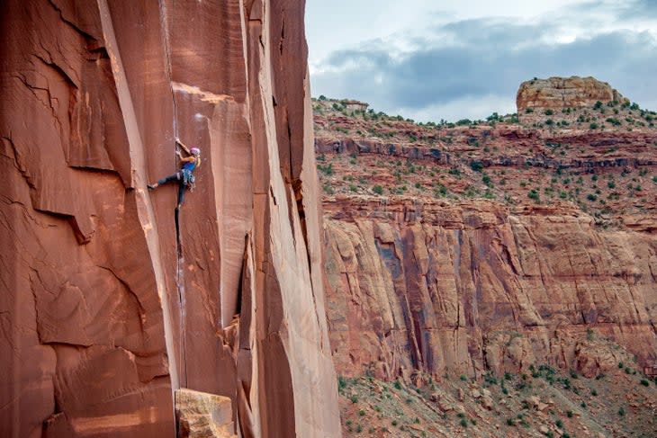 "Brette Harrington Rock Climbing Indian Creek X-tra Lean"