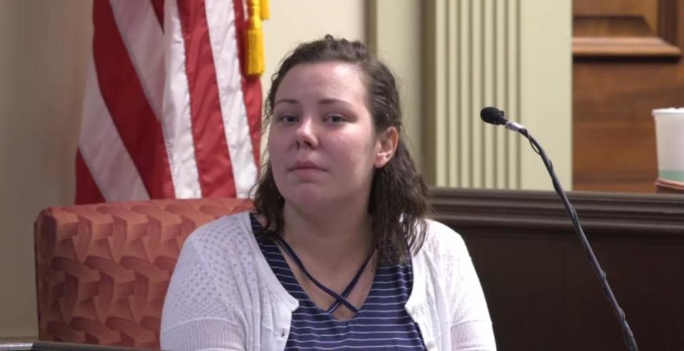 Mary Katherine Higdon takes the stand during her trial. / Credit: CBS News