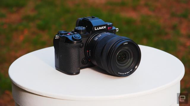 Panasonic Lumix S5 review - Videomaker