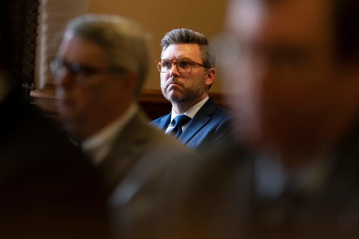 Covenant School parent Brent Leatherwood, center, listens during a status hearing in Chancellor I’Ashea L. Myle (Copyright 2023 The Associated Press. All rights reserved)