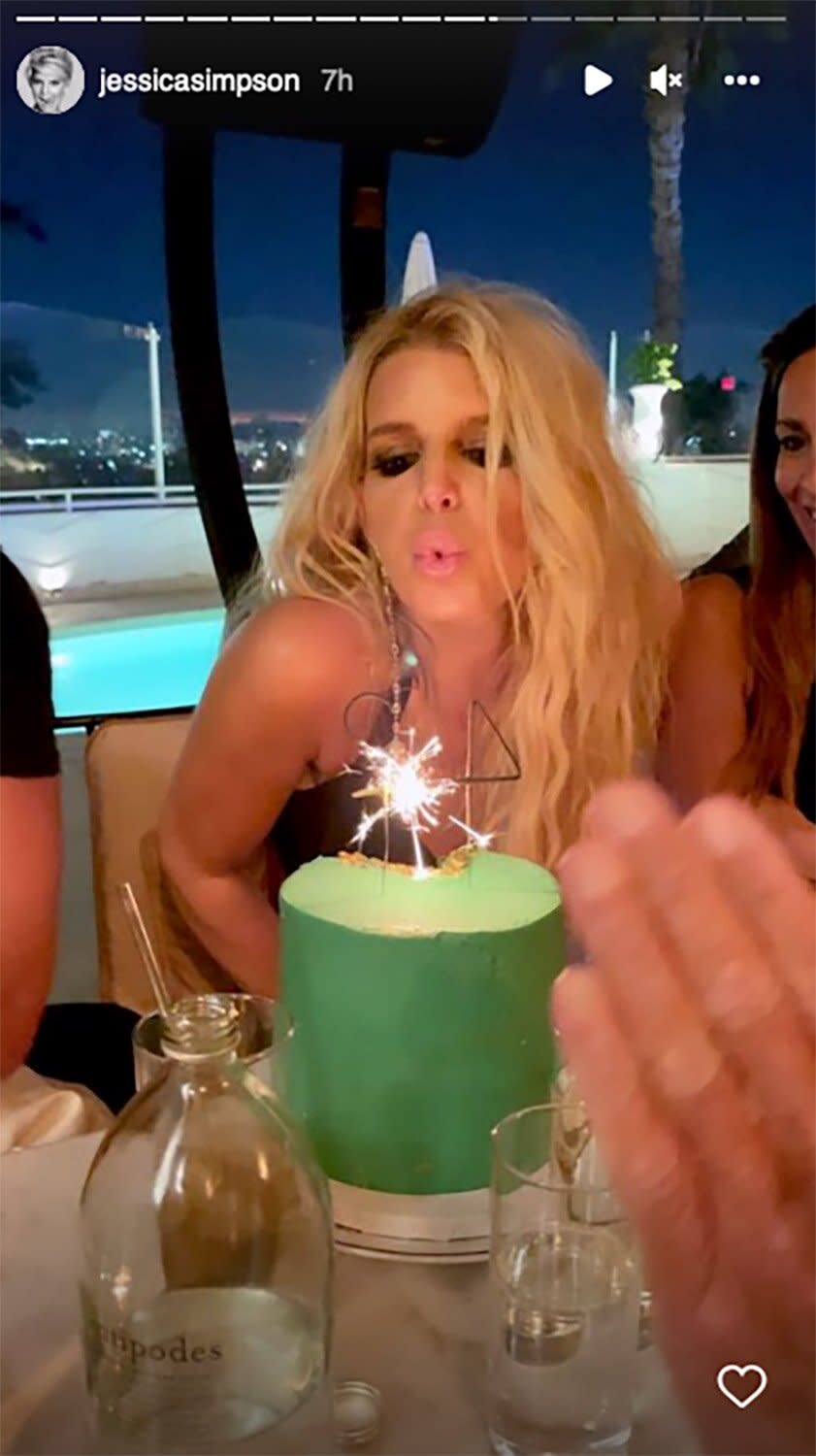 https://www.instagram.com/jessicasimpson/ jessica simpson birthday