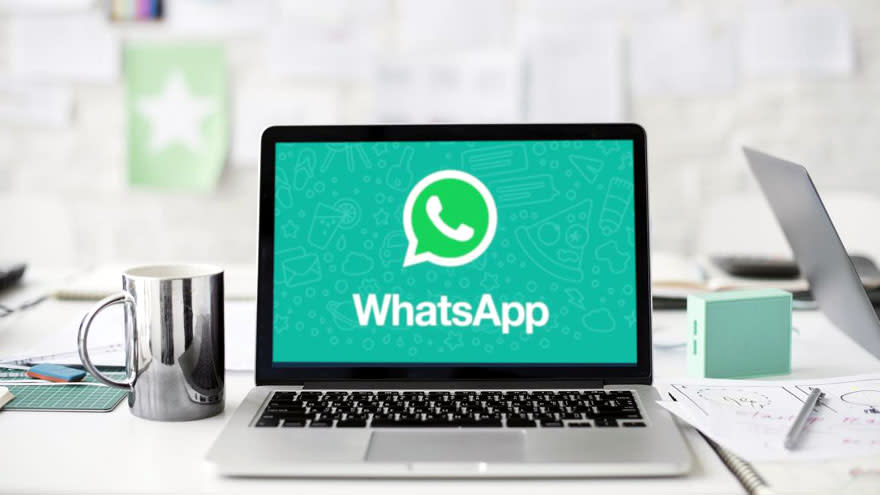 También podés enviar videos y fotos que desaparecen a través de WhatsApp en computadoras.