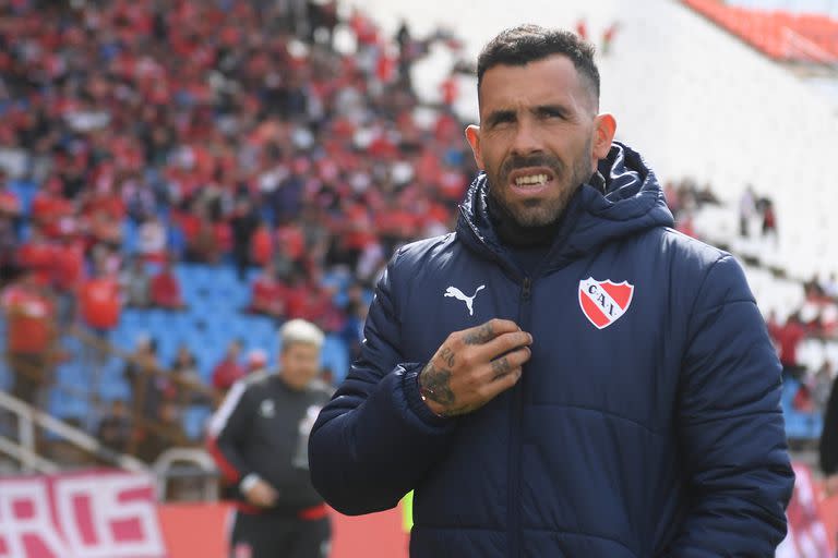 Carlos Tevez, DT de Independiente, que buscará llevarse un resultado positivo de su visita a Atlético Tucumán