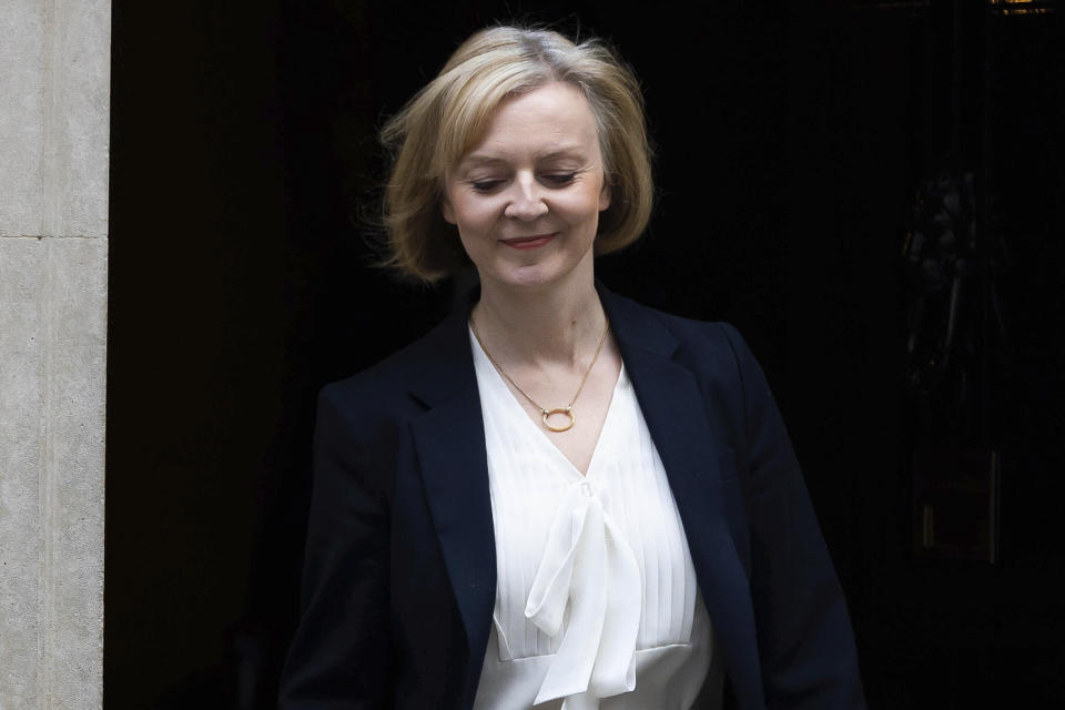 Photo by: KGC-254/STAR MAX/IPx 2022 10/19/22 Prime Minister Liz Truss leaves Downing Street for Parliament to take a session of Prime Minister's Questions on October 19, 2022 in London, England, UK. Truss' position has become fragile with more controversies emerging from u-turns made on the government's 'mini budget' measures.