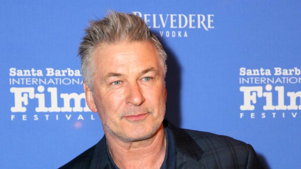 Alec Baldwin No Longer Playing Bruce Wayne S Dad In Upcoming Joker Movie