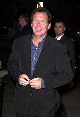 Garry Shandling at the Hollywood premiere of MGM's Heartbreakers