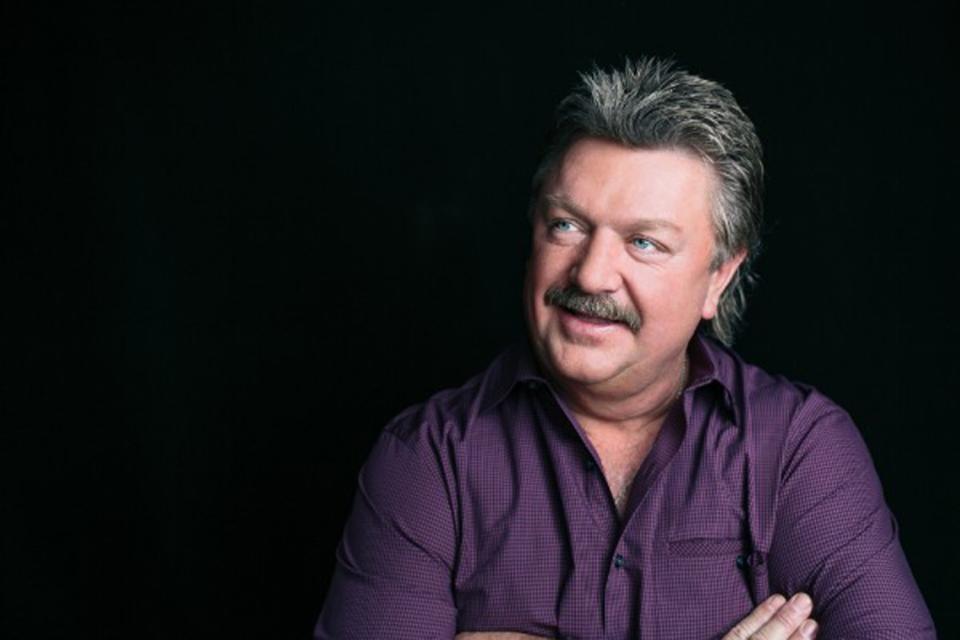 Joe Diffie.jpg