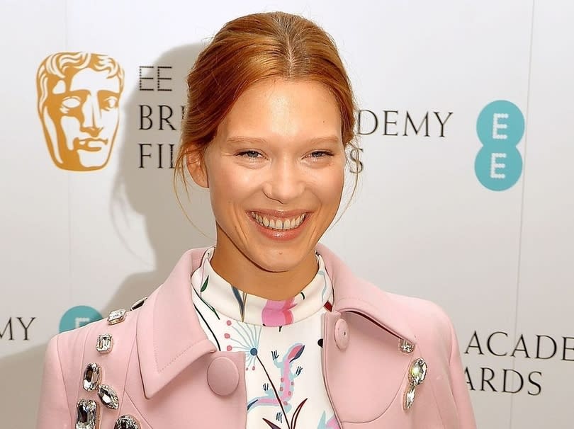 Lea Seydoux, 10 Bold Beauty Looks From the 2022 BAFTA Awards - (Page 7)