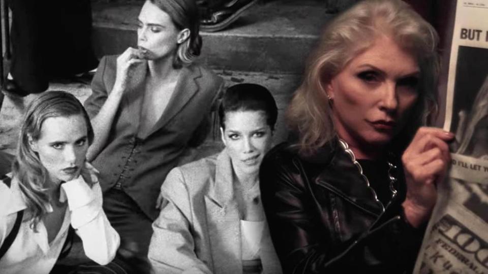<p>Halsey called on a trio of powerhouse females to star in the video for her hard-hitting anthem, “Nightmare.” Cara Delevingne, Suki Waterhouse and even legendary Blondie singer Debbie Harry make cameos in the girl power-themed music video, which debuted on Friday. There have already been over two million views and reviews are rock solid for […]</p> <p>The post <a rel="nofollow noopener" href="https://theblast.com/halsey-cara-delevingne-suki-waterhouse-debbie-harry-nightmare/" target="_blank" data-ylk="slk:Halsey Enlists A-List Friends Cara Delevingne, Suki Waterhouse & Debbie Harry for ‘Nightmare’ Cameos;elm:context_link;itc:0;sec:content-canvas" class="link ">Halsey Enlists A-List Friends Cara Delevingne, Suki Waterhouse & Debbie Harry for ‘Nightmare’ Cameos</a> appeared first on <a rel="nofollow noopener" href="https://theblast.com" target="_blank" data-ylk="slk:The Blast;elm:context_link;itc:0;sec:content-canvas" class="link ">The Blast</a>.</p>