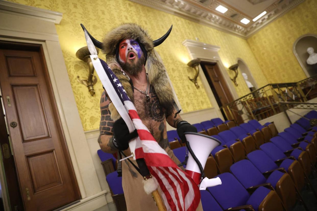 Image: Capitol riot (Win McNamee / Getty Images)