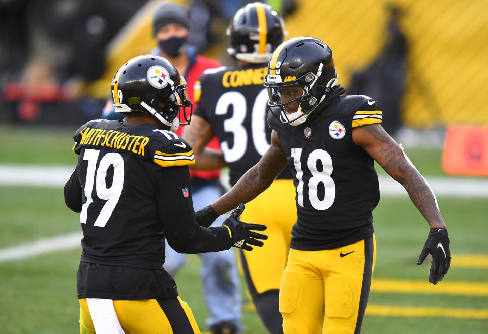 Diontae Johnson and JuJu Smith-Schuster are back to scoring touchdowns for the Steelers. (Joe Sargent/Getty Images)