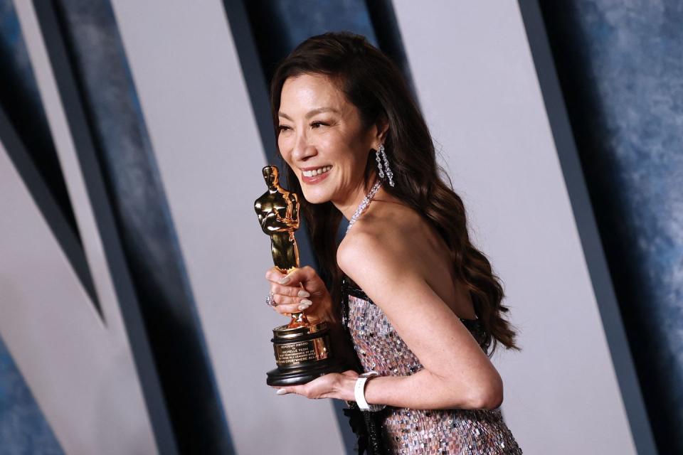 michelle yeoh is the first asian woman to win best actress at the oscars