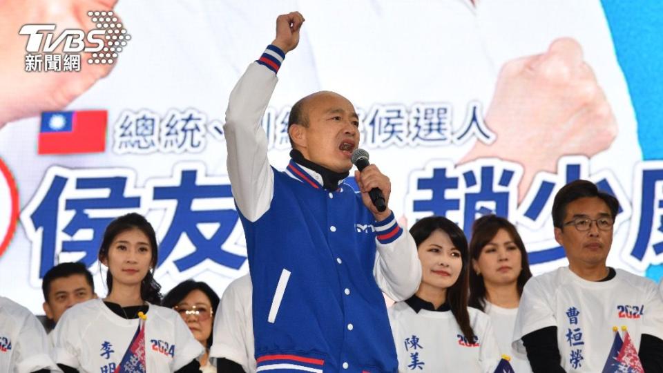 韓國瑜以高雄市前市長身份喊話選民「給國民黨一個機會」。（圖／胡瑞麒攝）