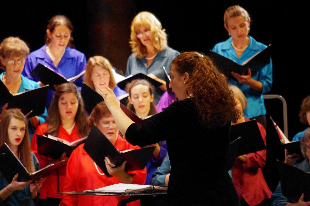 The Tallahassee Civic Chorale, consisting of approximately 55 singers, is the official choral group of Tallahassee Community College.