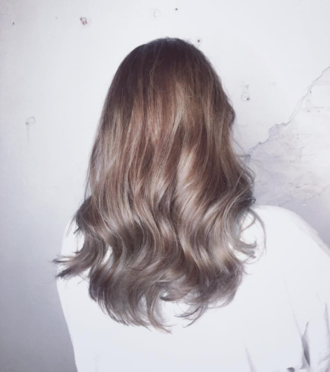 Ash balayage