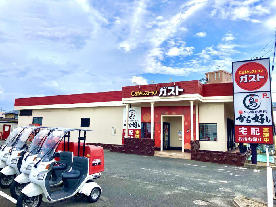 日本知名連鎖家庭餐廳「ガスト（Gusto）」全日本擁有1300多間分店。（gusto_official @twitter）