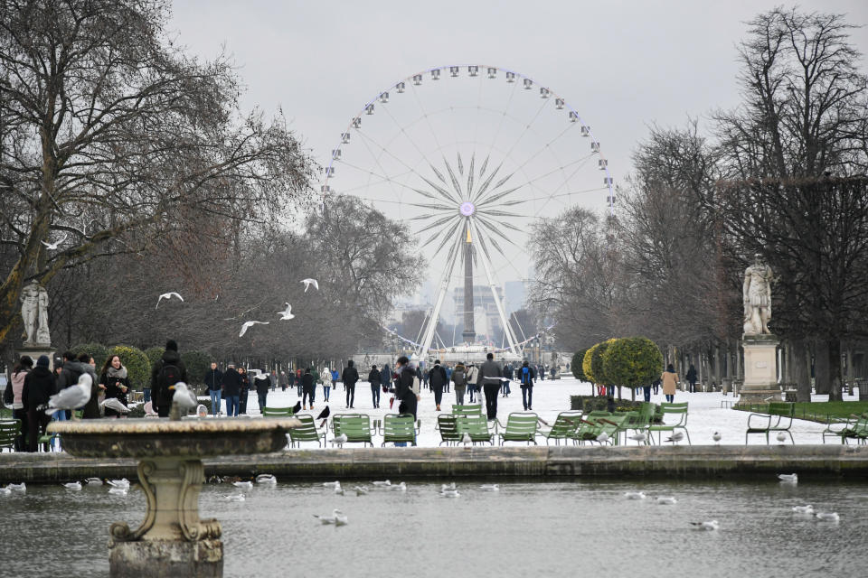 <p>11: Total value – £1.9bn; size – 224,000 sq m; value –<br> £8,569 sq m (Julien Mattia/NurPhoto via Getty Images) </p>