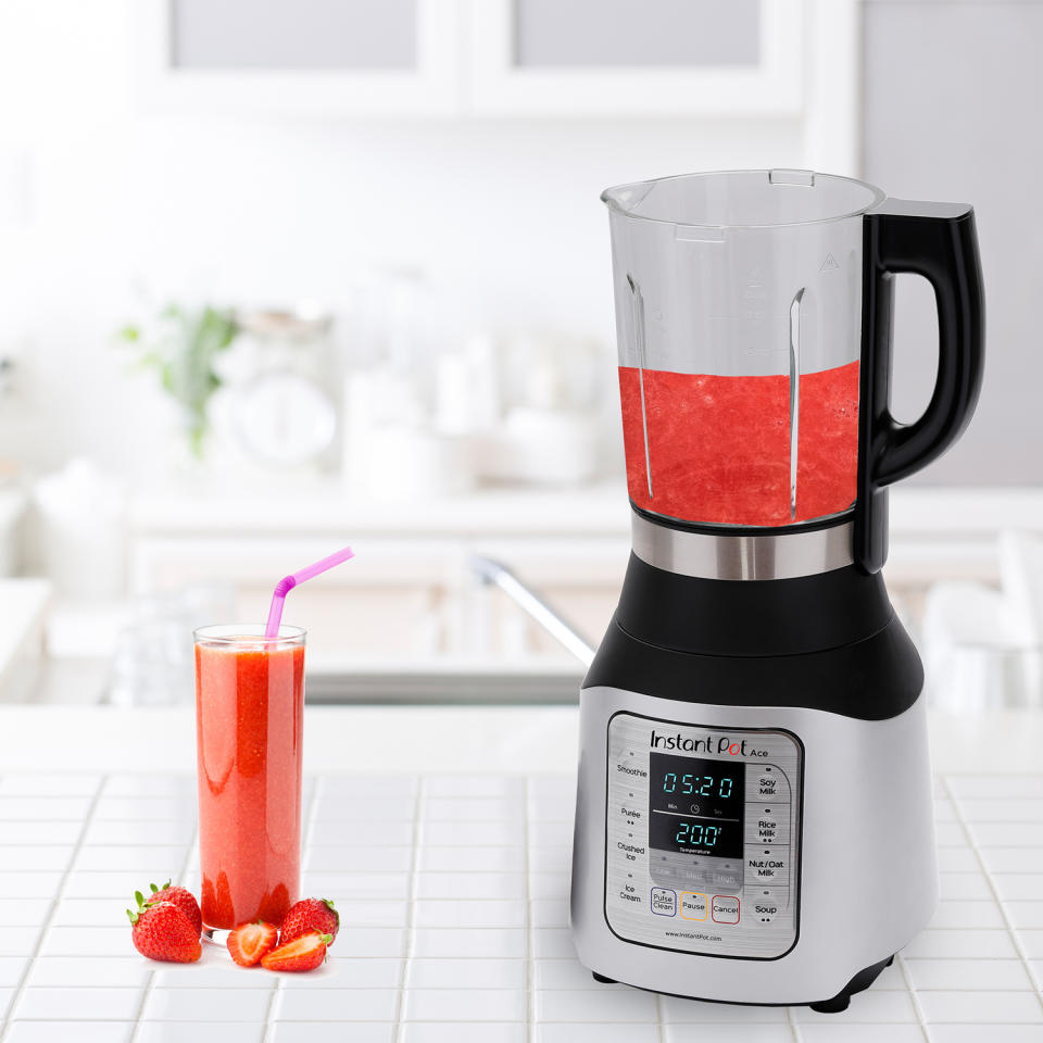 We can't wait to make smoothies using this blender. (Photo: Walmart)