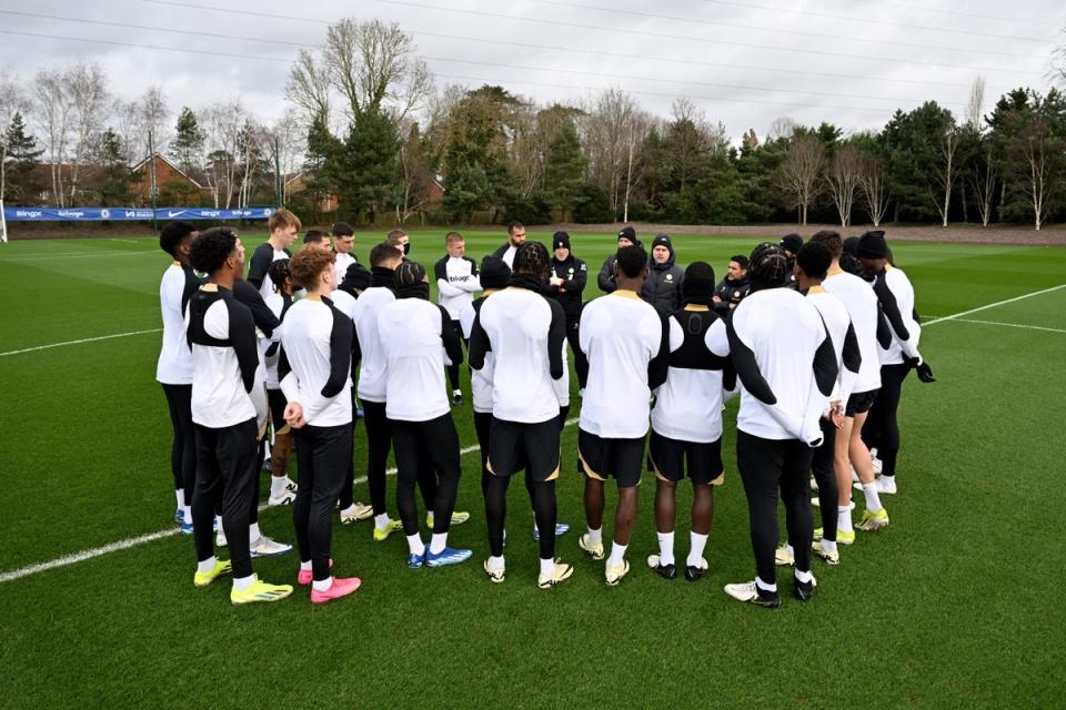 A show of unity on the training ground (Chelsea FC via Getty Images)