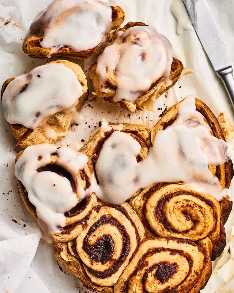 Slow Cooker Pull-Apart Cinnamon Rolls