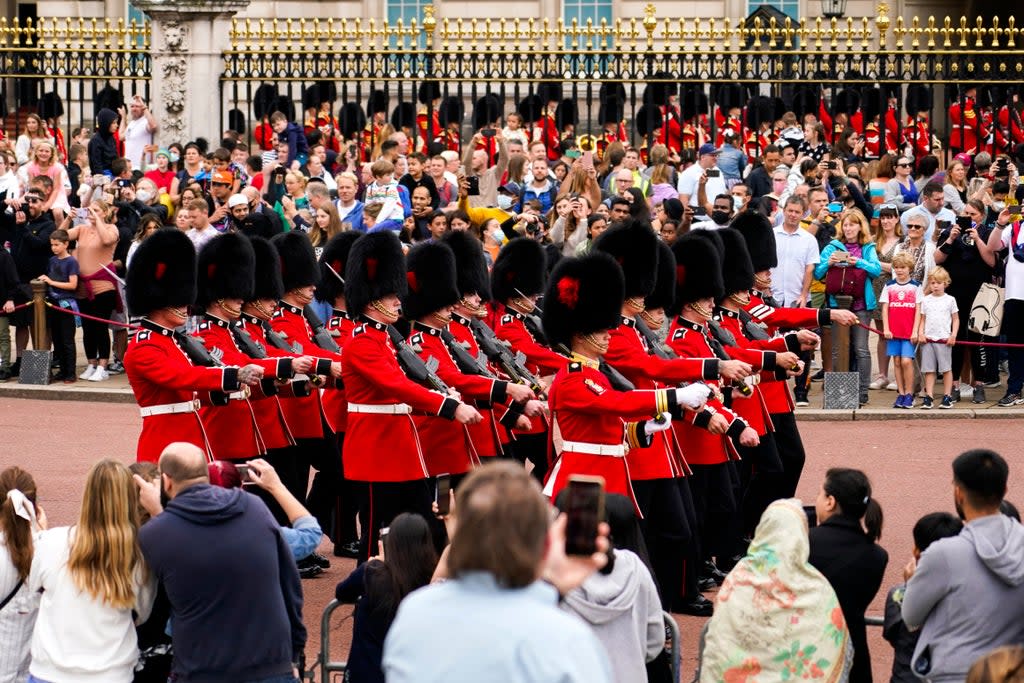 PALACIO DE BUCKINGHAM-CEREMONIA (AP)