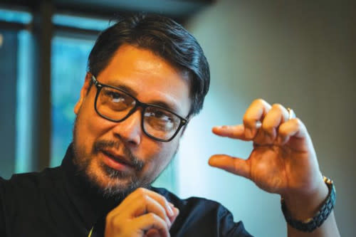  Zed Zaidi previously commented on the issue surrounding 'Nur'