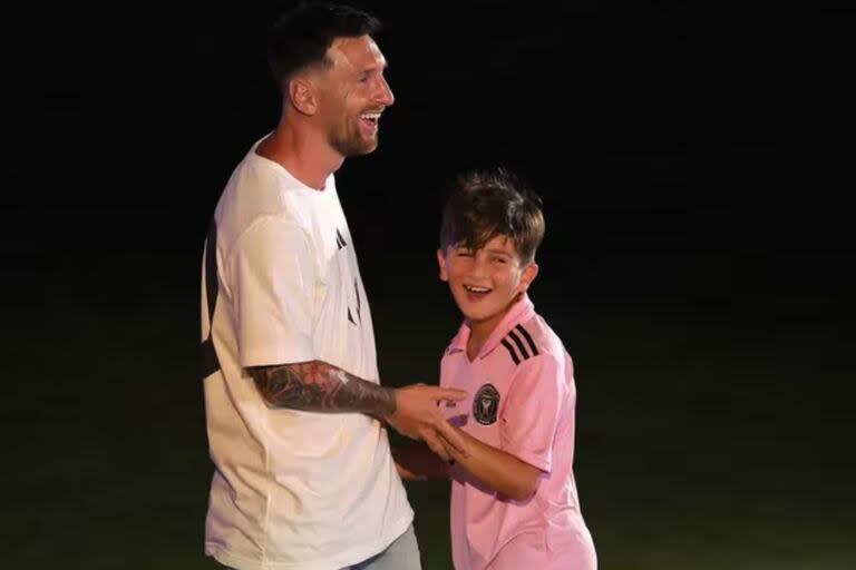 Leo Messi y Thiago, el mayor de sus hijos