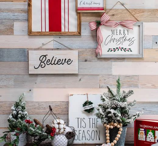 <p><a href="https://www.diybeautify.com/2020/11/how-to-make-farmhouse-canvas-merry-christmas-sign.html" data-component="link" data-source="inlineLink" data-type="externalLink" data-ordinal="1">DIY Beautify</a></p>