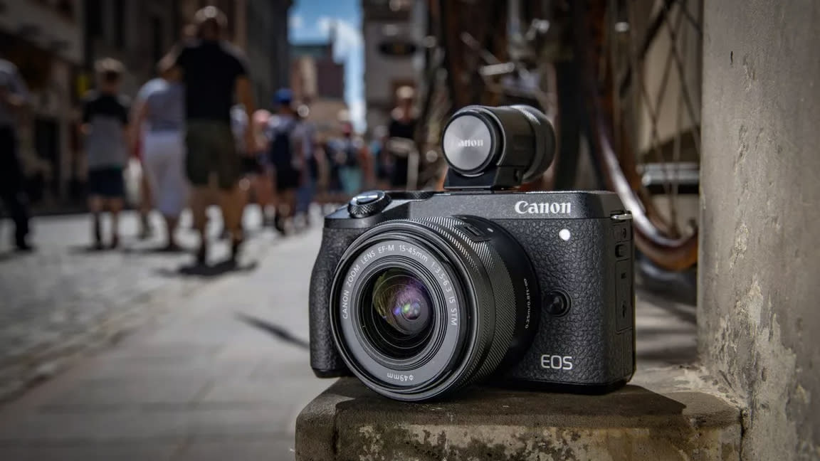  Canon EOS M6 Mark II being used for street photography. 