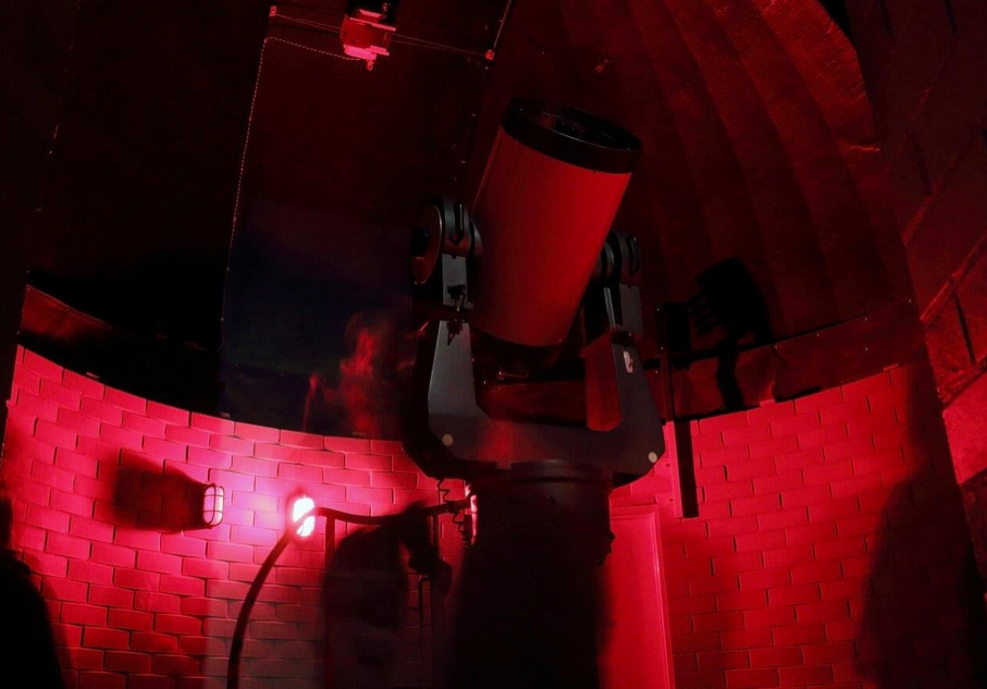 A telescope at Perth Observatory. Photo: Geoff Scott.