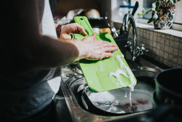 Intoxicación en la cocina: cómo usar la tabla de cortar para evitar la  contaminación cruzada, Salud, BuenaVida