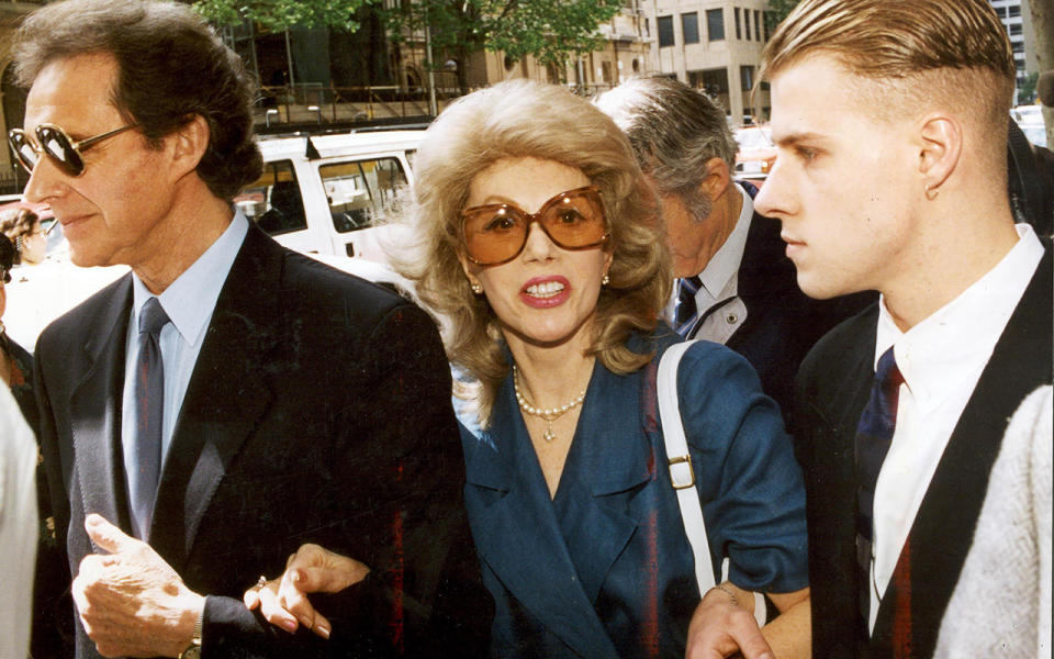 Anne Hamilton Byrne arrives in court with her husband (left) in 1993. Source: Getty Images/ Fairfax Media