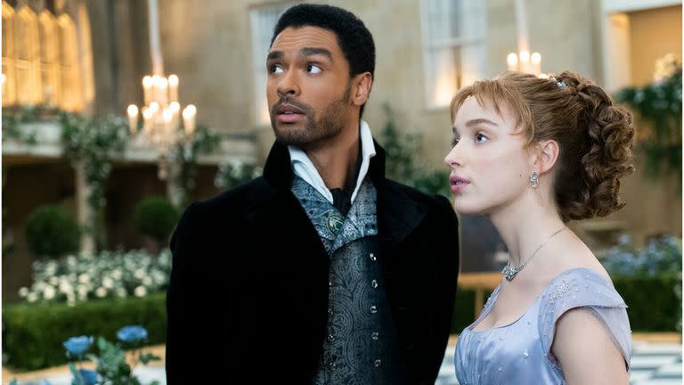 Regé-Jean Page y Phoebe Dynevor coprotagonizaron la primera temporada de Bridgerton