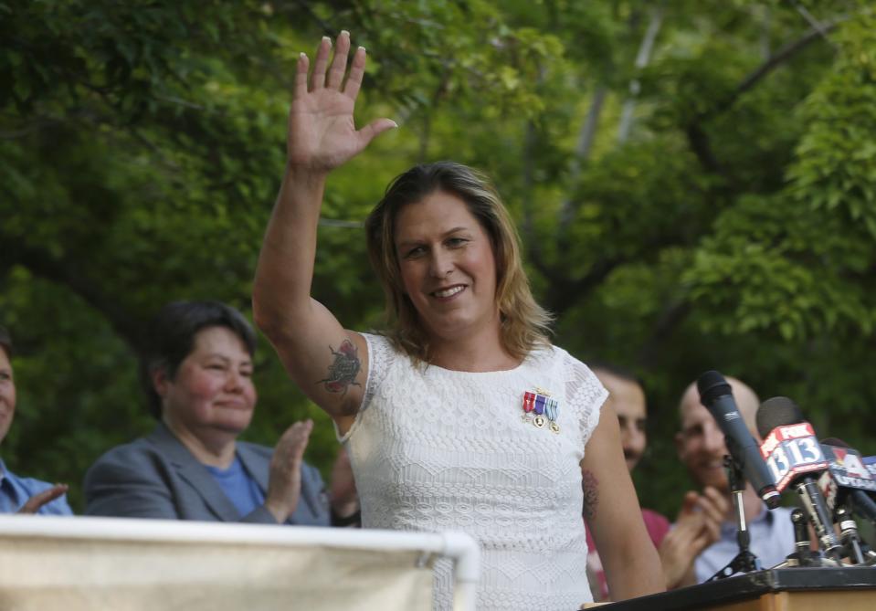 Kristin Beck, militar transgénero que sirvió en la unidad de élite SEAL Team 6. (Reuters)