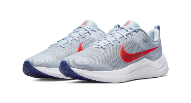 Okkernoot last klasse Netshoes está dando até 60% OFF em itens da Nike