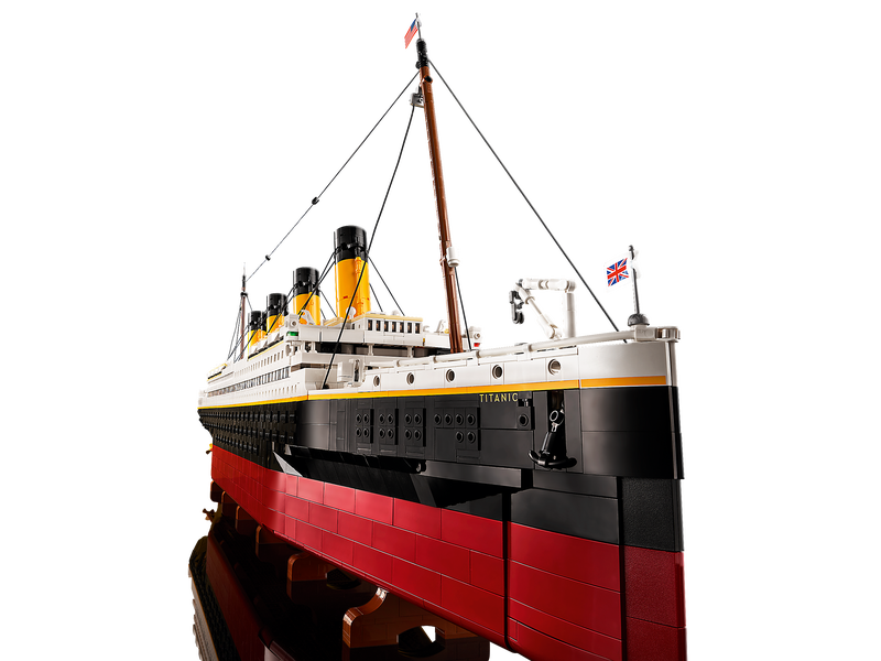 LEGO® Titanic