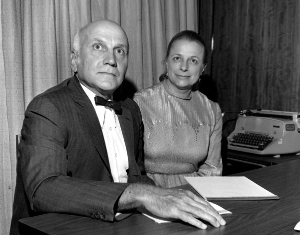 FILE - In this June 18, 1972 file photo, human sexuality researchers William H. Masters, M.D., and his wife, Dr. Virginia Johnson Masters, pose for a photo in San Francisco. Virginia Johnson's son, Scott Johnson, says his mother died Wednesday, July 24, 2013, at a St. Louis assisted living center. She was 88. (AP Photo/File)