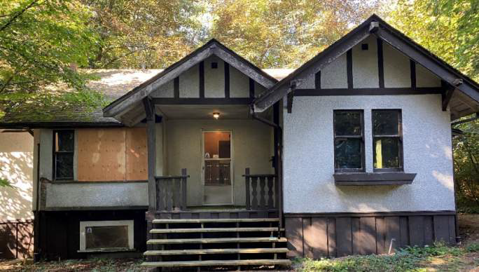 Recent image of the Louis and Annie Hill cottage