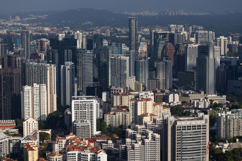 FILE PHOTO: Buildings in Singapore. (Photographer: SeongJoon Cho/Bloomberg)