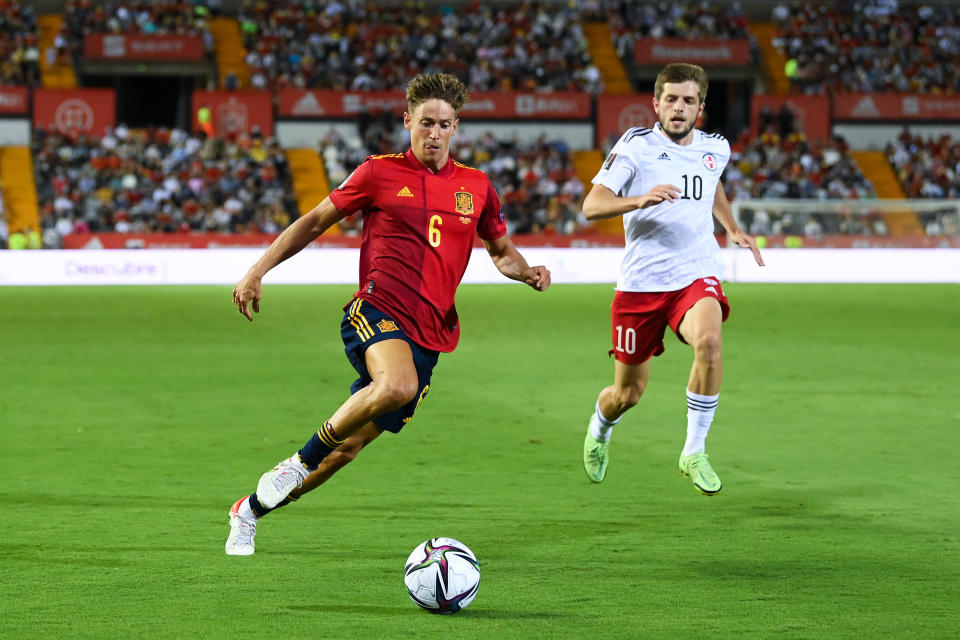 BADAJOZ, SPAIN - SEPTEMBER 05: Marcos Llorente of Spain runs with the ball during the 2022 FIFA World Cup Qualifier match between Spain and Georgia at Estadio El Nuevo Vivero on September 05, 2021 in Badajoz, Spain. (Photo by David Ramos/Getty Images)