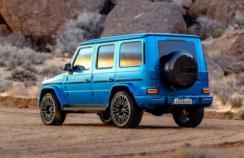 This Hyper Blue Magno car is a G63 - Photo: Mercedes-Benz