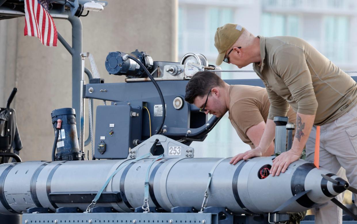 Using underwater drones, warships and inflatable vessels, the Navy carried out an extensive operation to gather all of the pieces of the Chinese spy balloon - Nell Redmond