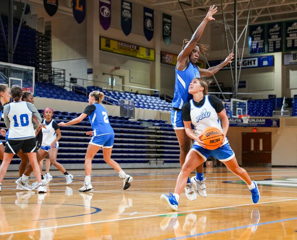 The Florida Gulf Coast Eagles women’s basketball team takes part in practice at Alico Arena in Fort Myers on Monday, Sept. 25, 2023.