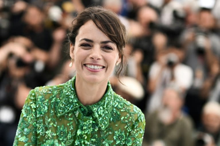 Berenice Bejo strives to 'save Paris from an international bloodbath' in the Netflix hit (LOIC VENANCE)