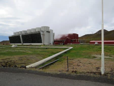 A general view of the Krafla geothermal power plant in Reykjahlid, Iceland, September 19, 2015. Picture taken September 19, 2015. REUTERS/Lefteris Karagiannopoulos