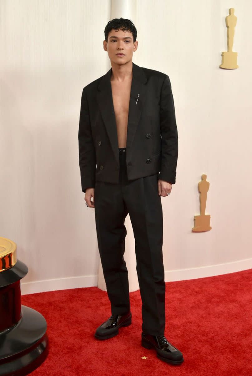 Omar Rudberg bei den Oscars 2024 im Dolby Theatre in Los Angeles.