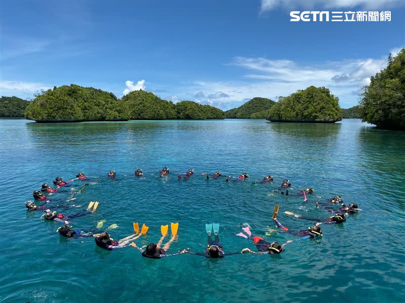 來到帛琉怎麼可以不下水與海底生物做朋友！（圖／孟孟提供）